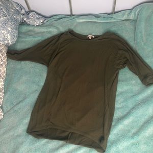 Women’s XS Olive Green Soft Flowy Shirt